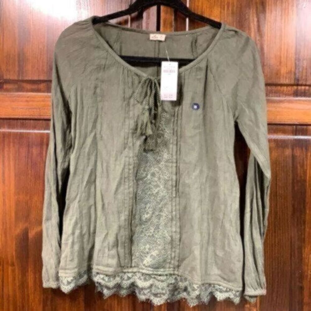 NWT Hollister Green boho blouse size XS